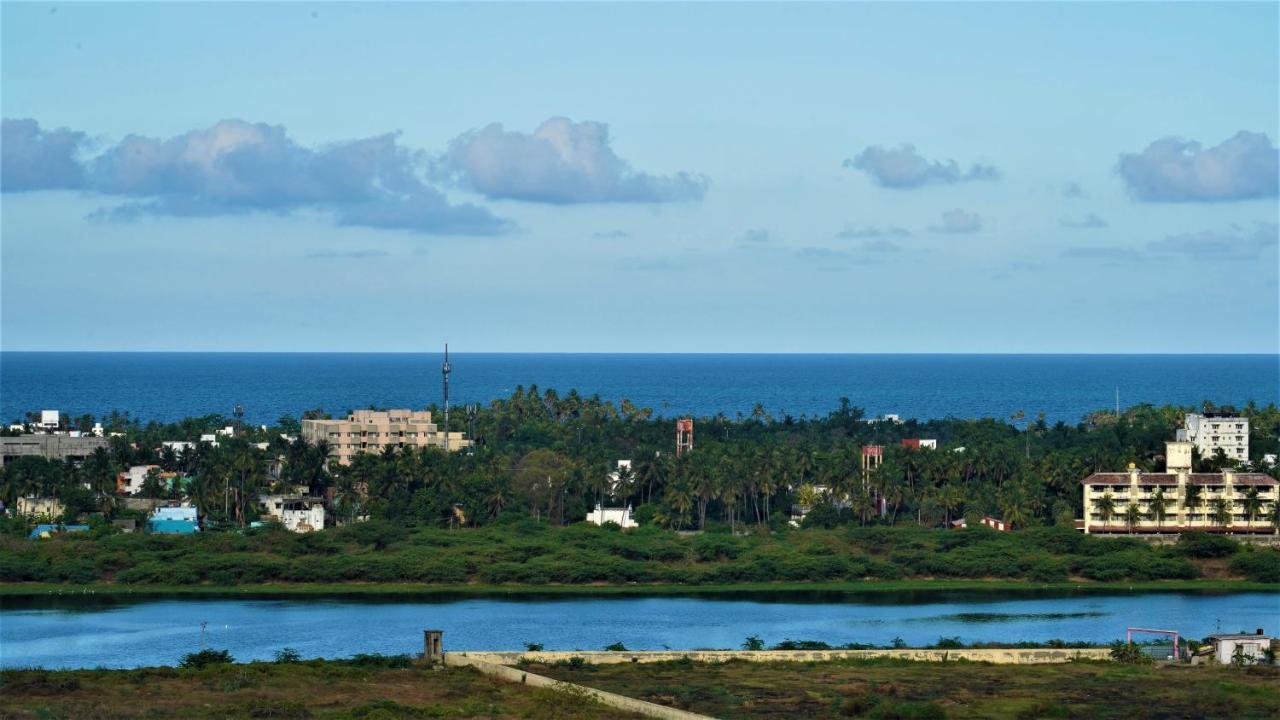 Novotel Chennai Sipcot 外观 照片 View of the city of Cabo de la Vela