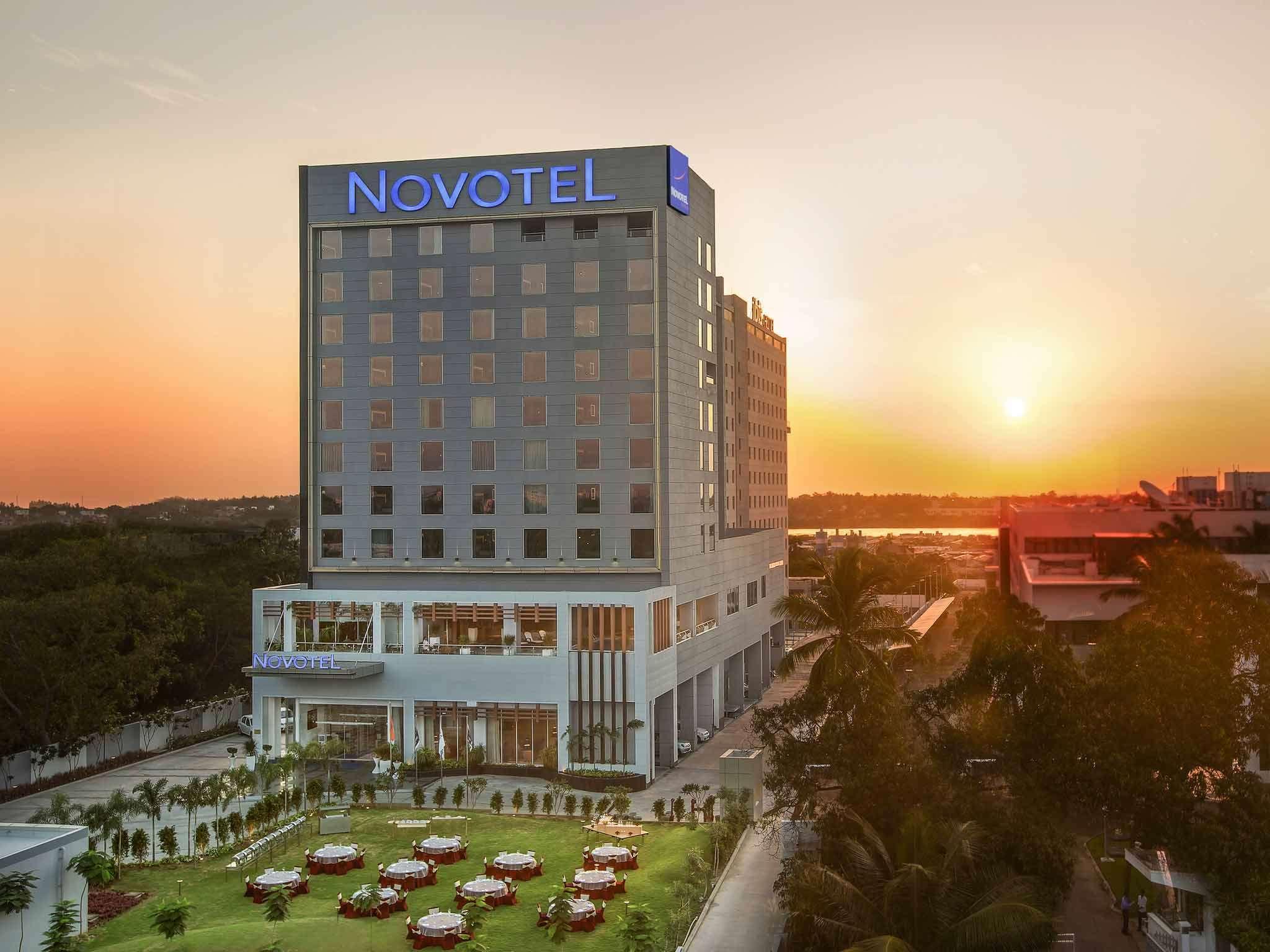 Novotel Chennai Sipcot 外观 照片 Novotel Hotel, Phnom Penh